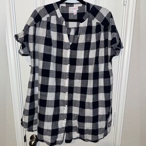Isabel Maternity Blue and White Plaid Button-Up Shirt size xl